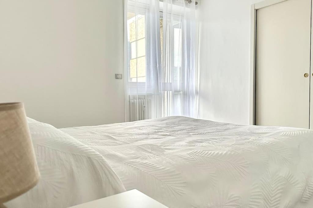Luxury Apartment With View Como Exterior photo